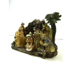 Crib 7x15x12h on Olive Tree Trunk - Nativity Gift Idea