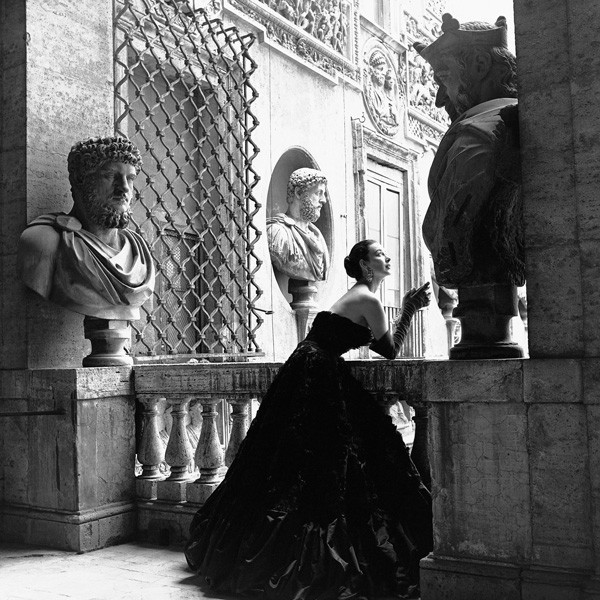 Quadro Donna Abito da sera Roma 1952 Foto Vintage Stampa su Mdf Tela Swarovski